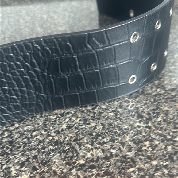 All Saints Black Croc Embossed Belt with Silver Buckle - Picture 4 of 10